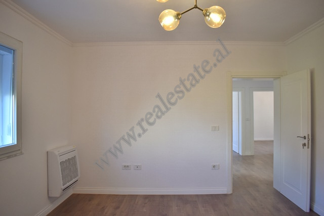 Office spaces for rent in Mine Peza&nbsp;street in Tirana.&nbsp;
The apartment it is positioned on 